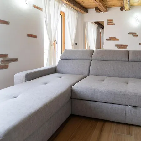 Lakefront With Private Garage And Ac Colonno