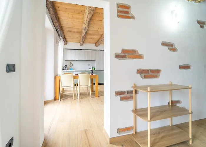 Daire Lakefront With Private Garage And Ac