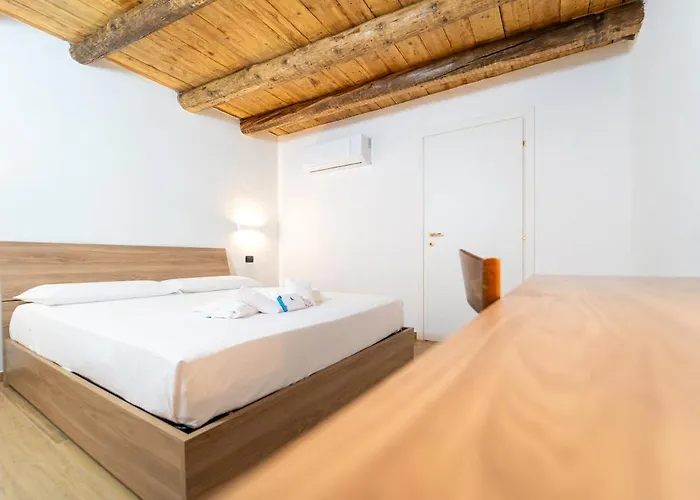 Lakefront With Private Garage And Ac *